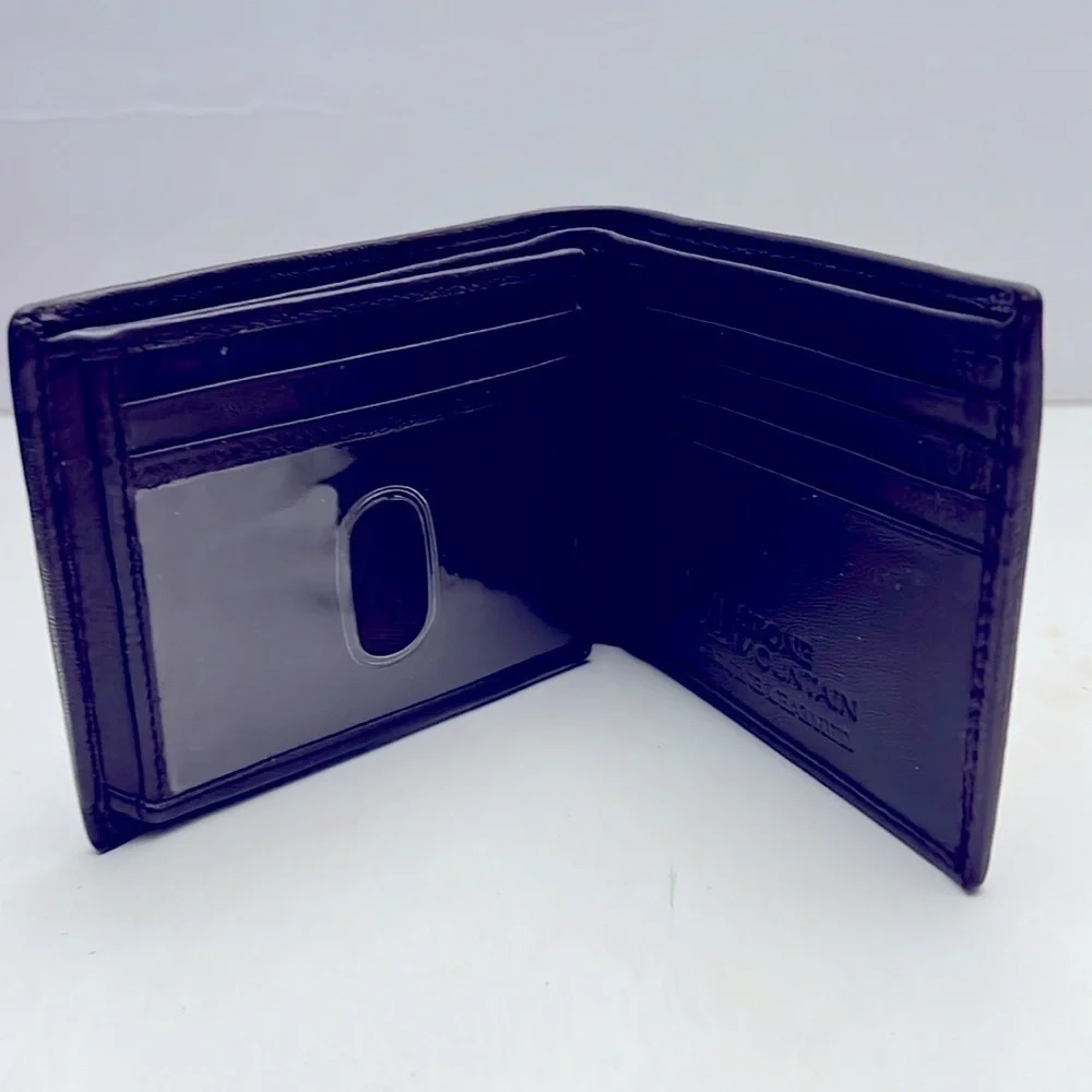 Stone Mountain Genuine Leather Men’s Tri Fold Wallet